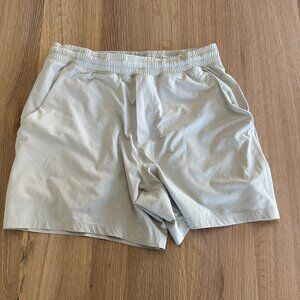 Lululemon Men's Pace Breaker Linerless Short 5" Size M